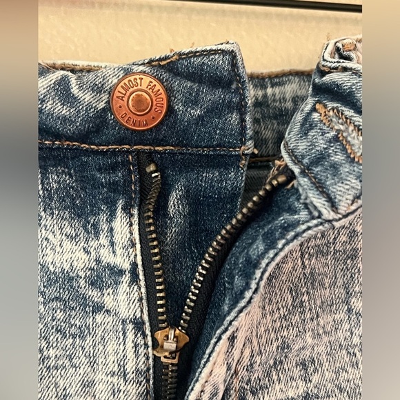 ALMOST FAMOUS Super High Rise Shorts 2 for $22 βοΈ - Picture 3 of 6